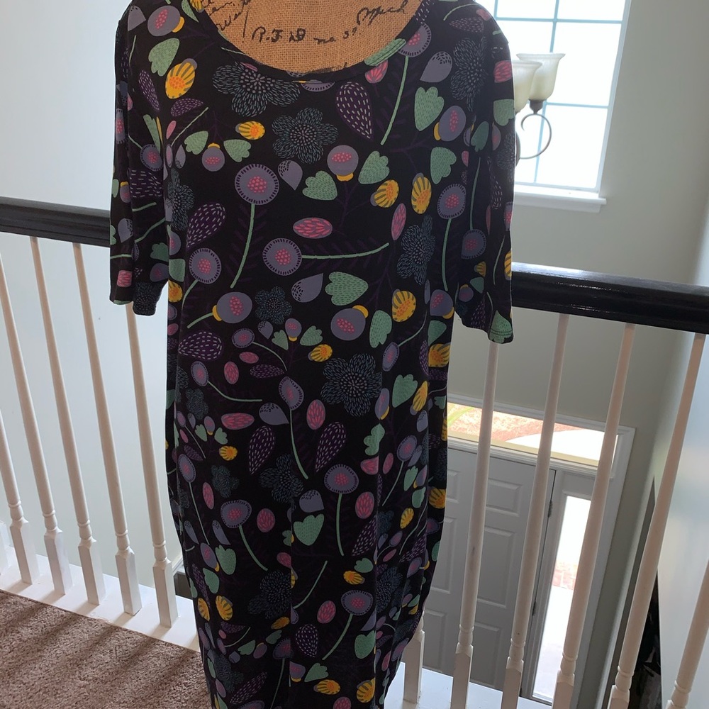 NWT LULAROE FLORAL JULIA 3XL